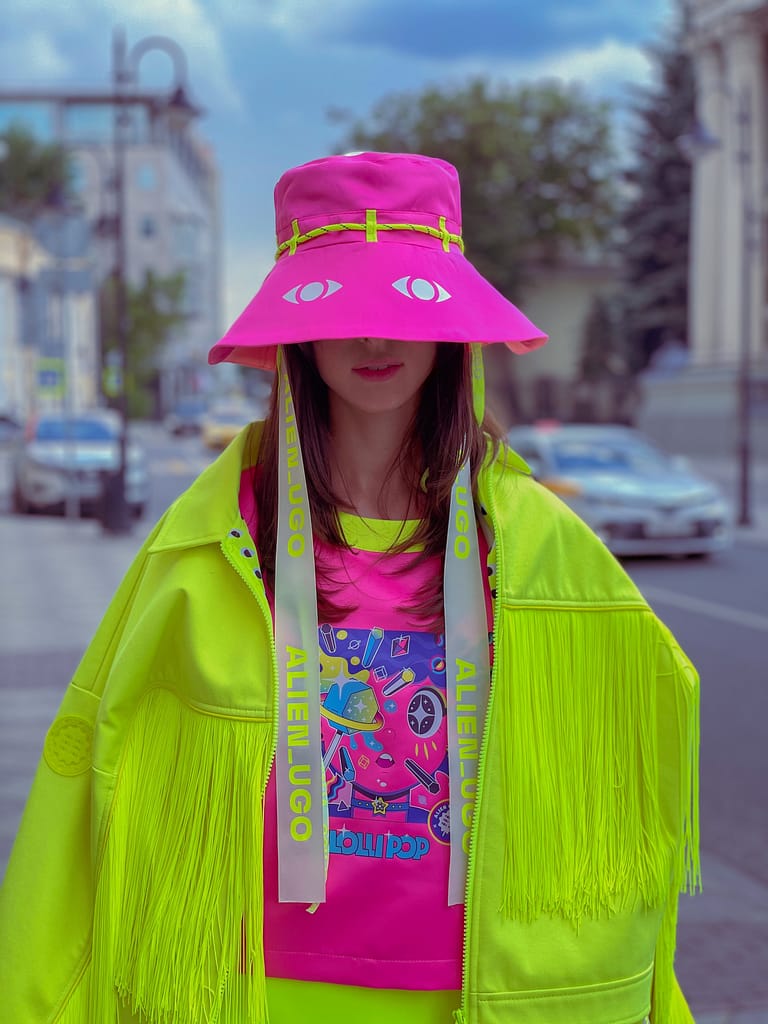 Bright Neon Fashion Style - Be individual