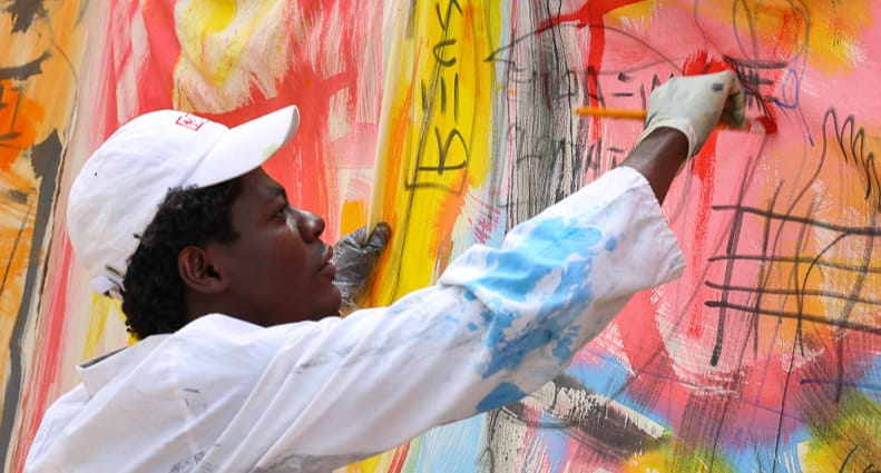 The Slum Studio Upcycling Fashion Waste