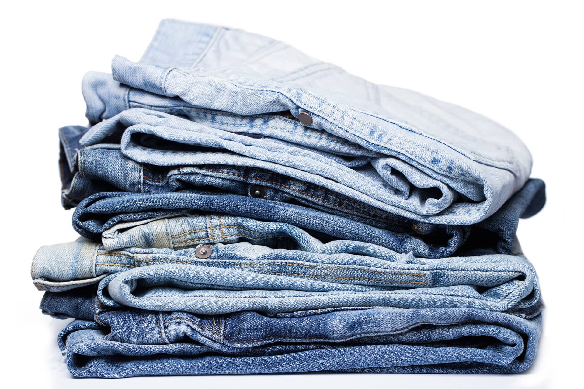 Give Your Old Jeans a New Lease of Life – 5 Creative ways to Upcycle and Revamp